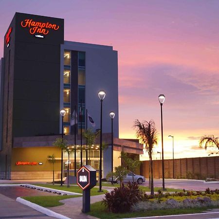 Hampton Inn By Hilton Mérida Eksteriør billede
